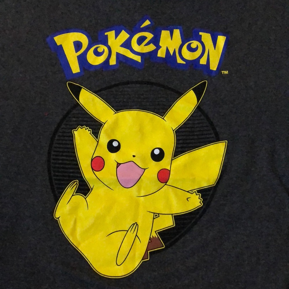 T-shirt Pokemon mens new size XL 50% cotton 50% polyester short sleeve